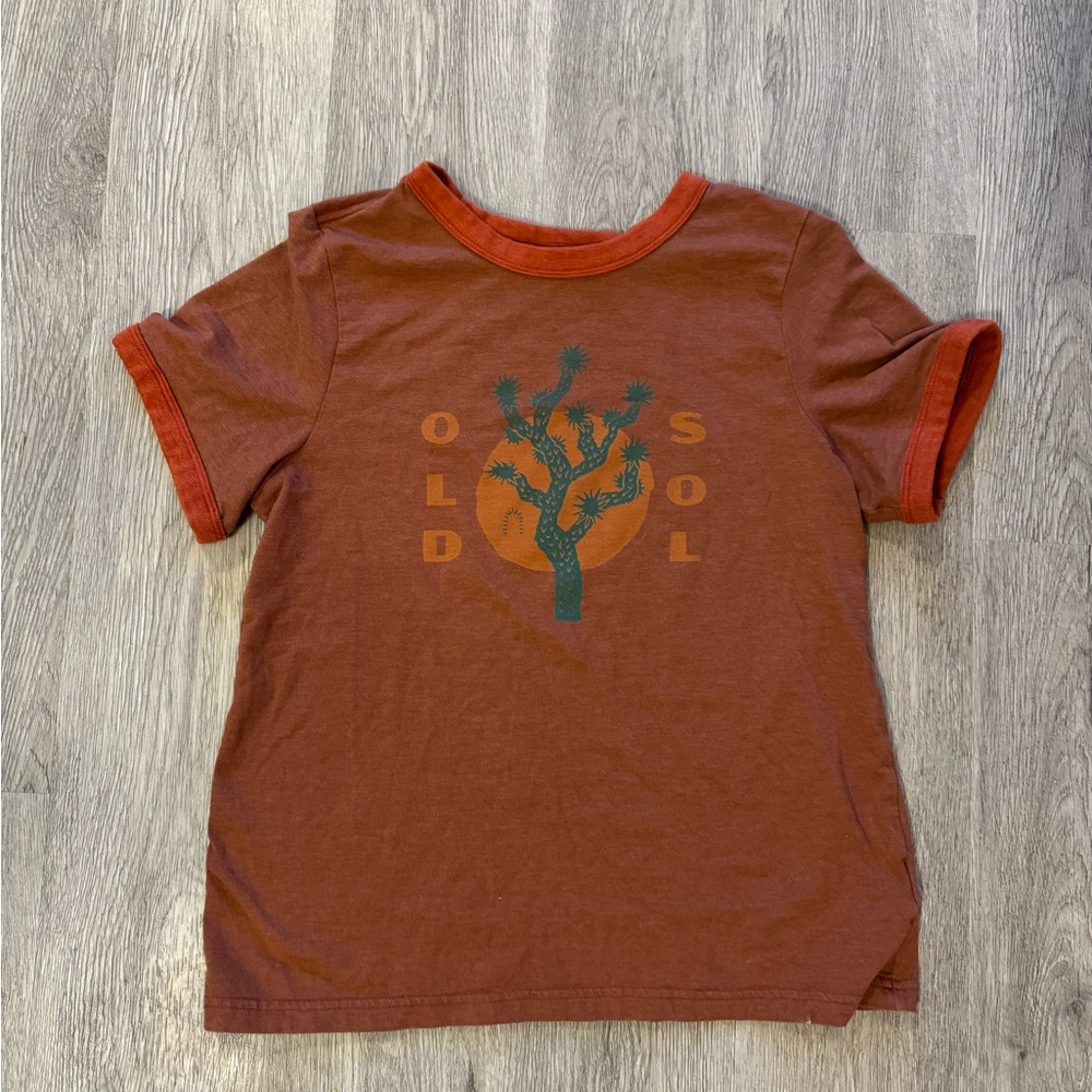 REI women’s organic cotton blend graphic tee